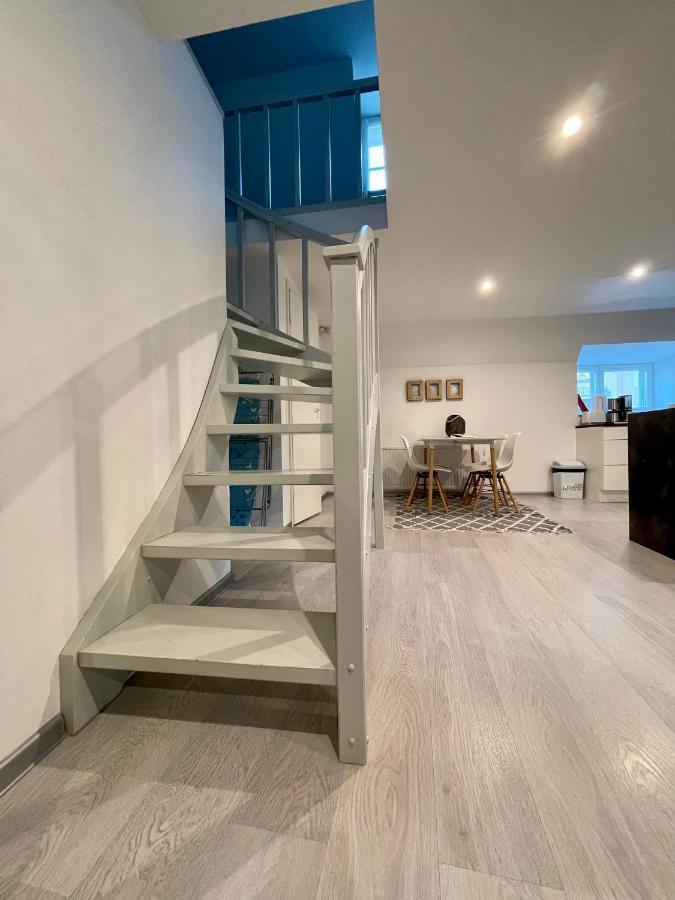 טאלין Luxury Penthouse With Terrace & Sauna In Old Town מראה חיצוני תמונה