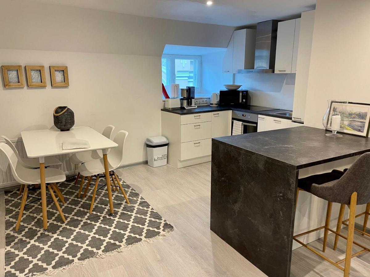 טאלין Luxury Penthouse With Terrace & Sauna In Old Town מראה חיצוני תמונה