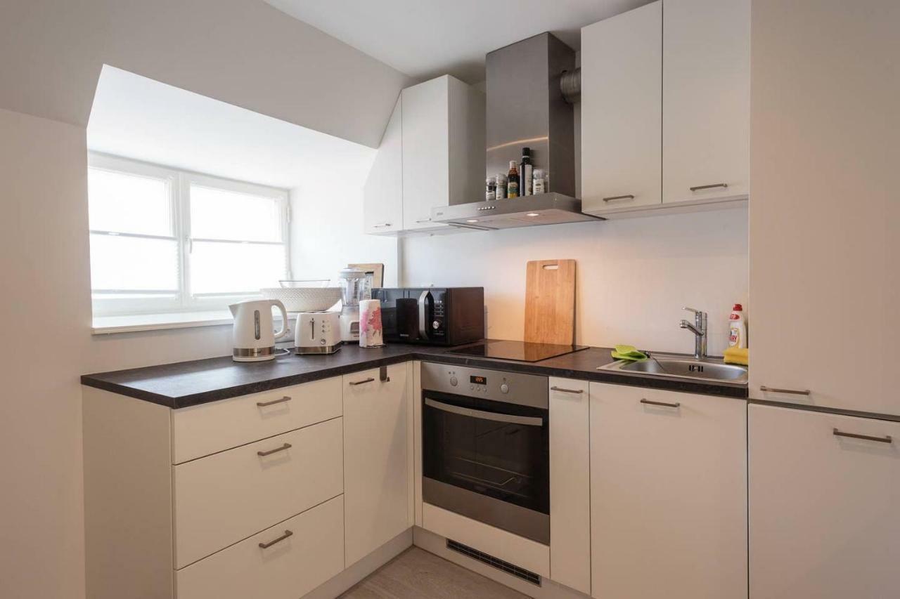 טאלין Luxury Penthouse With Terrace & Sauna In Old Town מראה חיצוני תמונה